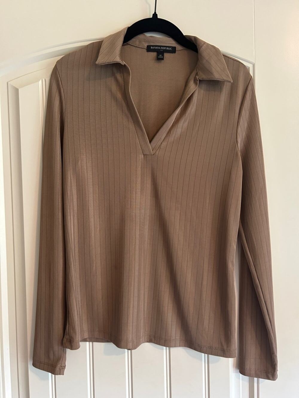 Banana Republic Long-Sleeve Taupe Brown Top